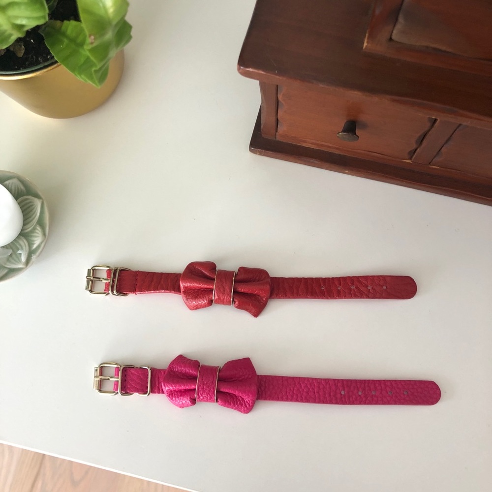Leather bow buckle bracelets - Picture 3 of 5